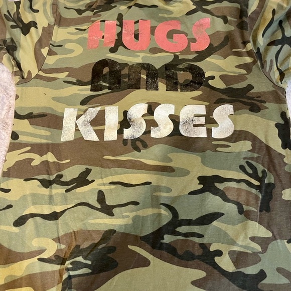 Junk Food Camo Elmo Tee - Picture 3 of 6